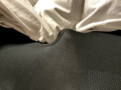 night8082 online show from 11-28-25, 10:07