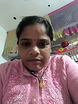 Snapshot of Hot_suini chatting on 12-16-25, 02:55 Hot suini online show from 12-16-25, 02:55