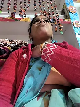 Hot suini online show from 02-12-26, 02:23