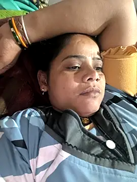 Hot suini online show from 03-07-26, 09:50