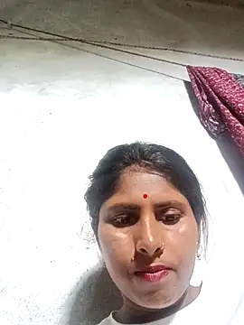 Snapshot of Maya_mohni chatting on 05-24-26, 03:00 Maya mohni online show from 05-24-26, 03:00