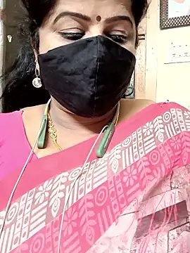 Snapshot of Dhiksha-Rani chatting on 11-13-25, 07:46 Dhiksha-Rani online show from 11-13-25, 07:46