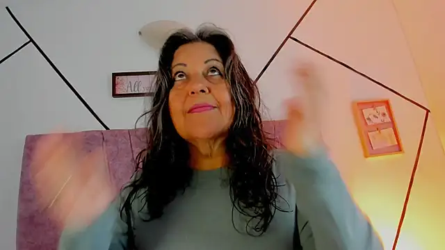 Victoriaa Anderson online show from 01-08-26, 02:08