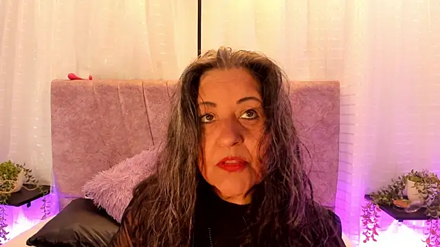 Victoriaa Anderson online show from 05-29-26, 01:31