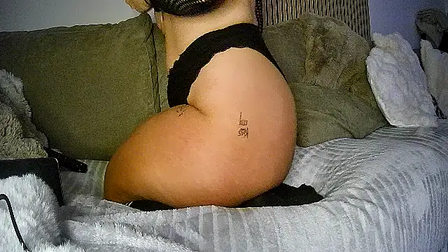 lorenarowena online show from 02-20-26, 11:16