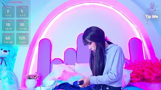 BunnySexyy18 online show from 04-14-26, 03:34