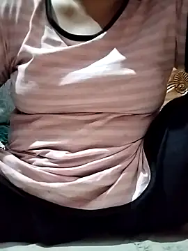 Snapshot of Keya-009 chatting on 02-25-26, 08:51 Keya-009 online show from 02-25-26, 08:51