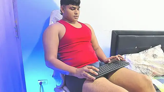 Snapshot of james_smithx chatting on 11-14-25, 09:46 james smithx online show from 11-14-25, 09:46