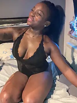 Snapshot of HotKaylaa chatting on 11-27-25, 11:40 HotKaylaa online show from 11-27-25, 11:40