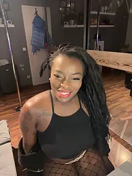 Snapshot of HotKaylaa chatting on 12-01-25, 10:48 HotKaylaa online show from 12-01-25, 10:48