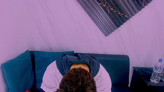 Liam York  online show from 04-15-26, 04:30