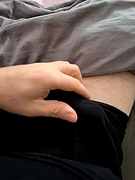 Snapshot of MirkoEF chatting on 02-05-26, 11:48 MirkoEF online show from 02-05-26, 11:48