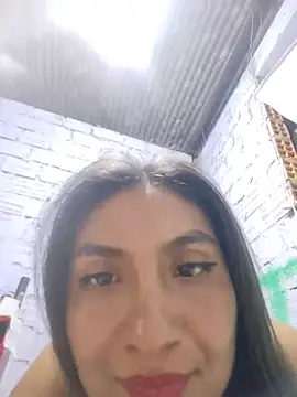 Snapshot of Uvit chatting on 07-15-26, 04:18 Uvit online show from 07-15-26, 04:18