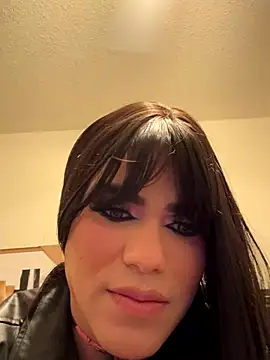 rikiisaac5 online show from 11-10-25, 01:48