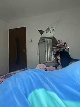 Snapshot of RuxyCatrina chatting on 11-23-25, 04:01 RuxyCatrina online show from 11-23-25, 04:01