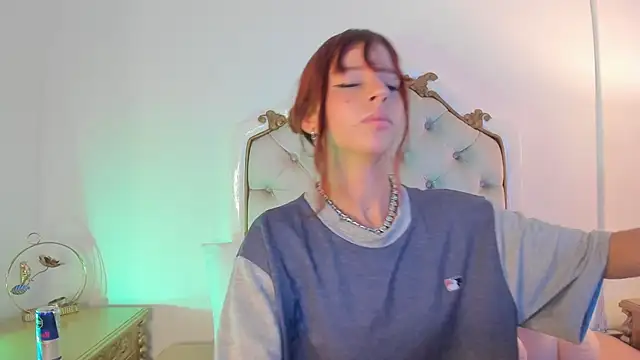 Snapshot of scarlett_smith_3 chatting on 06-02-26, 02:24 scarlett smith 3 online show from 06-02-26, 02:24