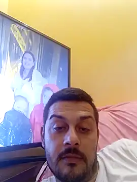 Snapshot of sexyhardman4you chatting on 11-09-25, 09:02 sexyhardman4you online show from 11-09-25, 09:02