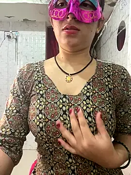 Red Queen 11 online show from 12-01-25, 03:22