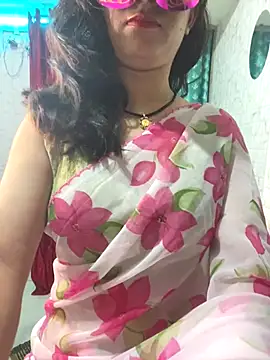 Red Queen 11 online show from 12-15-25, 07:29