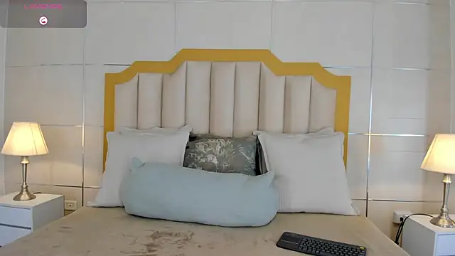 Snapshot of sofiaivanova chatting on 01-14-26, 04:29 sofiaivanova online show from 01-14-26, 04:29