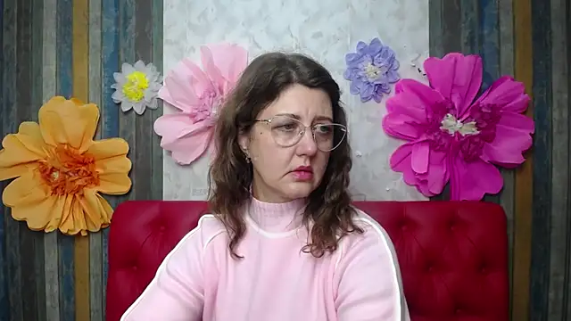 RoseHille online show from 12-01-25, 03:17