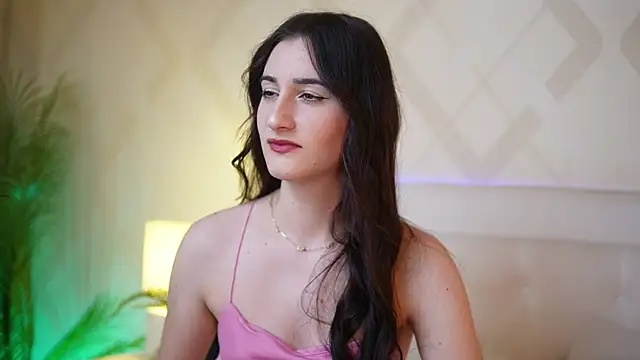 Snapshot of JadeHasy chatting on 11-30-25, 08:35 JadeHasy online show from 11-30-25, 08:35