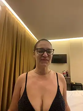 Milana8263 online show from 12-22-25, 07:49