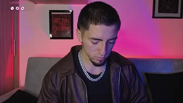 AresMassimoX online show from 01-16-26, 03:38