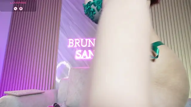 Bruna  Sanoliv online show from 07-12-26, 08:05