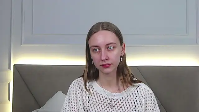 RachaelCute online show from 11-28-25, 04:15