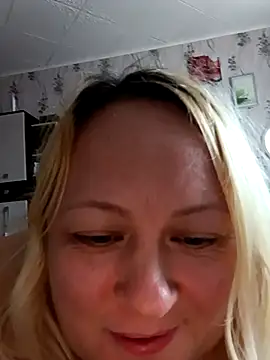 Lovelyalyxh online show from 11-29-25, 08:17