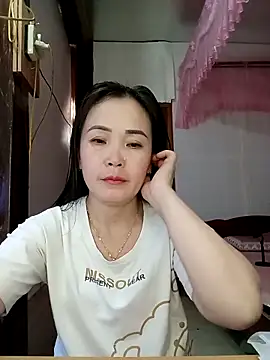 Feeling-hot online show from 03-01-26, 08:49