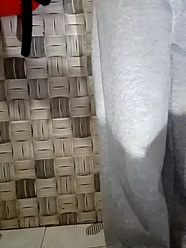 thuy-kieu online show from 01-17-26, 02:33