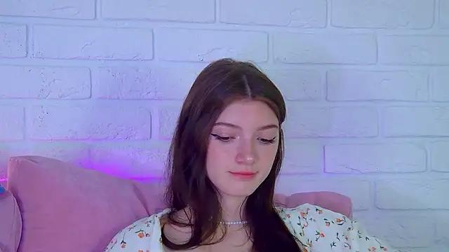 Snapshot of SophiaProve chatting on 02-20-26, 04:07 SophiaProve online show from 02-20-26, 04:07