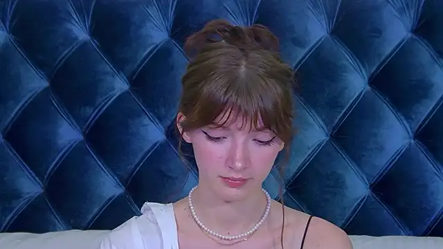 Snapshot of SophiaProve chatting on 03-02-26, 04:25 SophiaProve online show from 03-02-26, 04:25