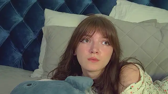 Snapshot of SophiaProve chatting on 03-28-26, 04:23 SophiaProve online show from 03-28-26, 04:23