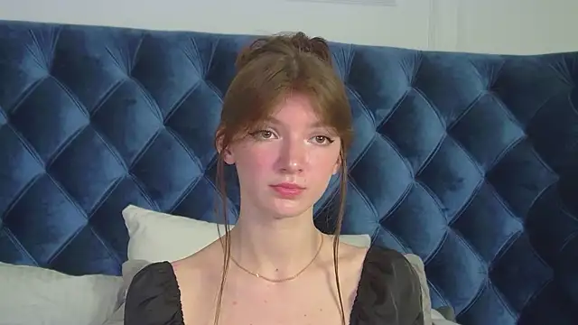 Snapshot of SophiaProve chatting on 04-06-26, 04:30 SophiaProve online show from 04-06-26, 04:30