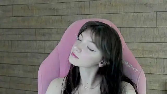 Snapshot of SophiaProve chatting on 04-09-26, 04:34 SophiaProve online show from 04-09-26, 04:34