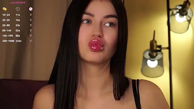 CoreenYorton online show from 01-10-26, 01:07