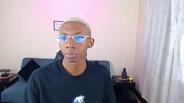 Miilo18 online show from 01-06-26, 08:12