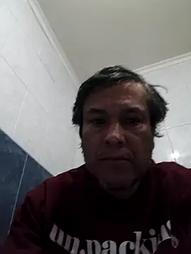 Snapshot of Riki121274 chatting on 05-10-26, 09:03 Riki121274 online show from 05-10-26, 09:03