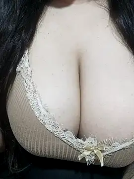 Snapshot of sweetydancer chatting on 02-06-26, 07:56 sweetydancer online show from 02-06-26, 07:56