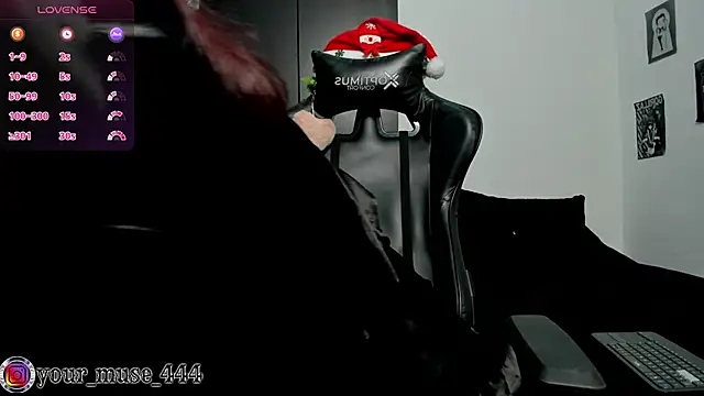 Snapshot of lust_ink chatting on 12-16-25, 04:12 lust ink online show from 12-16-25, 04:12