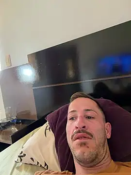 Lucasjandre online show from 07-12-26, 03:47