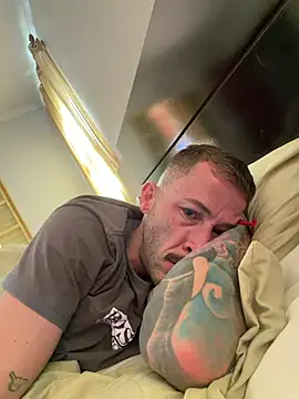 Lucasjandre online show from 08-01-26, 11:53