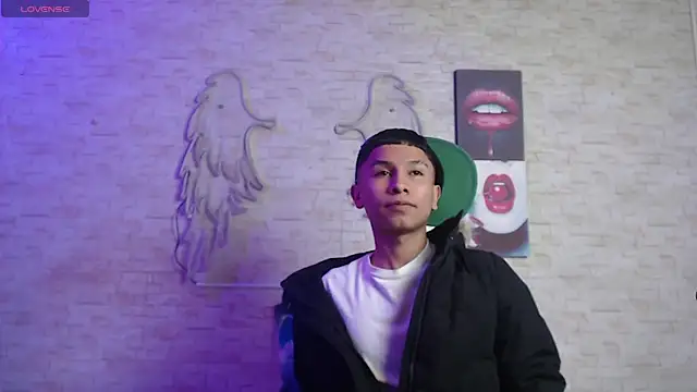 axel milo kairo and noa online show from 02-05-26, 04:55