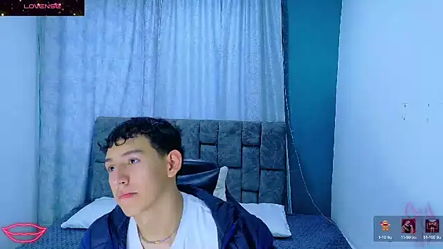 FelipeGonzalezz online show from 01-11-26, 12:21