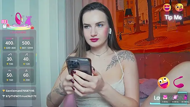 Snapshot of ALICE__ALICE69 chatting on 12-15-25, 09:24 ALICE ALICE69 online show from 12-15-25, 09:24