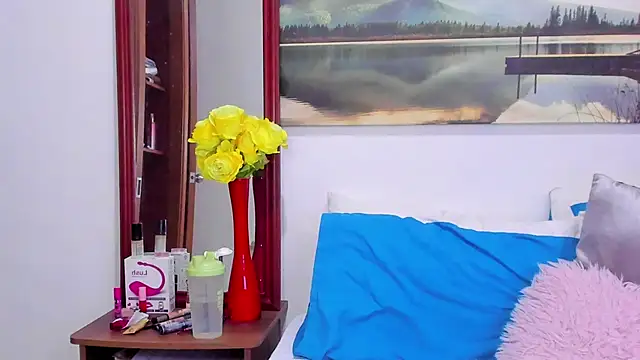 Aurora Real online show from 01-08-26, 02:36