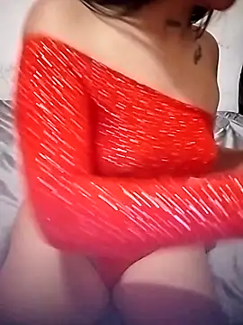 Snapshot of JessicaHorny69 chatting on 11-15-25, 05:09 JessicaHorny69 online show from 11-15-25, 05:09